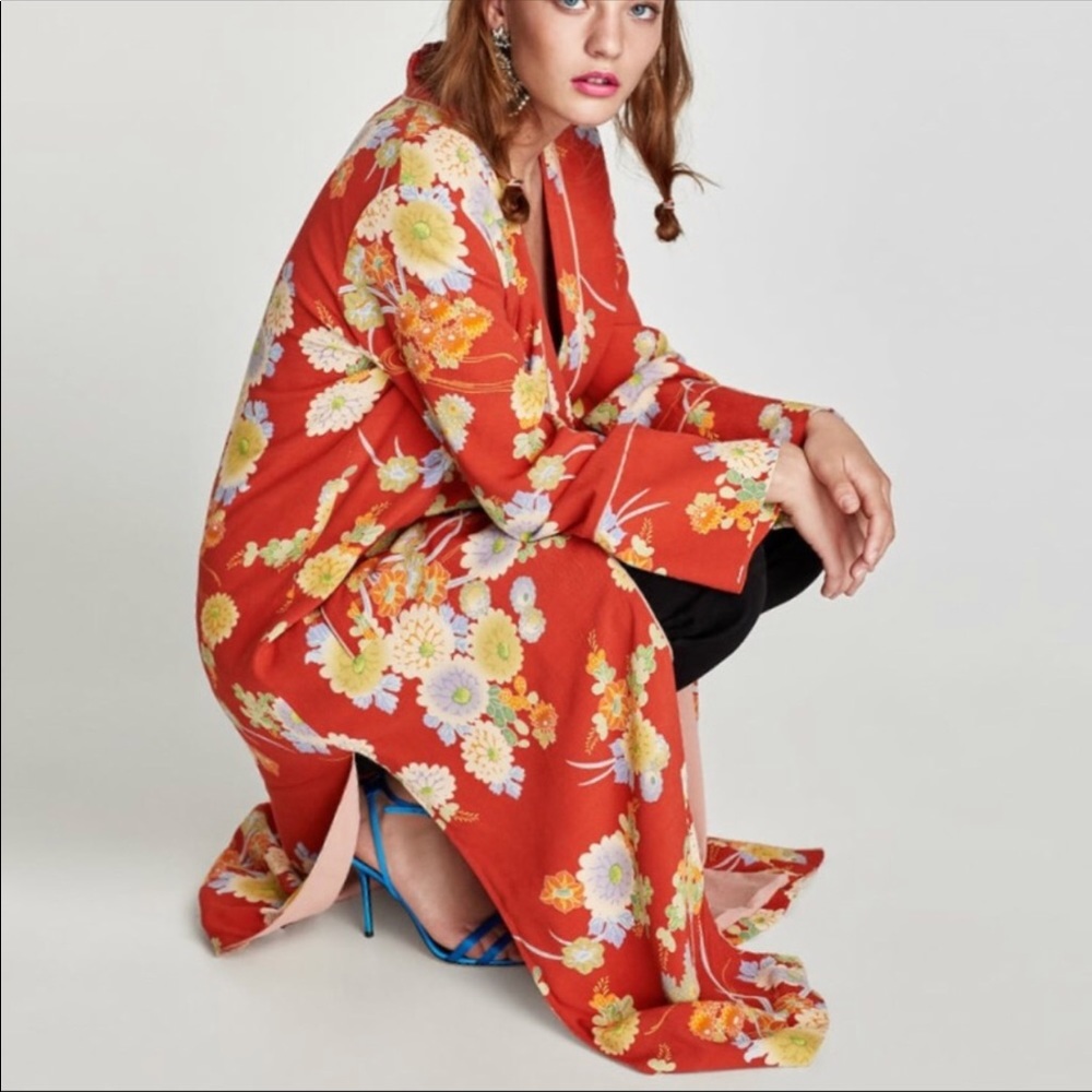 Zara silk floral kimono duster - Picture 2 of 8
